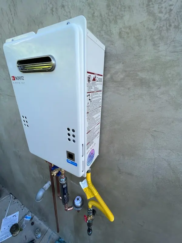 Tankless water heater installation for Waldoboro homes